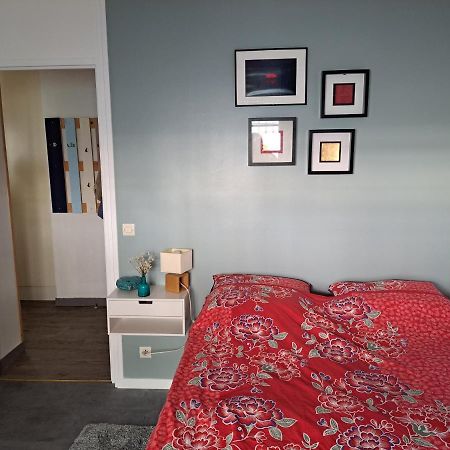 Appartement Cosy Avec Jardin Et Parking Gennevilliers Eksteriør bilde