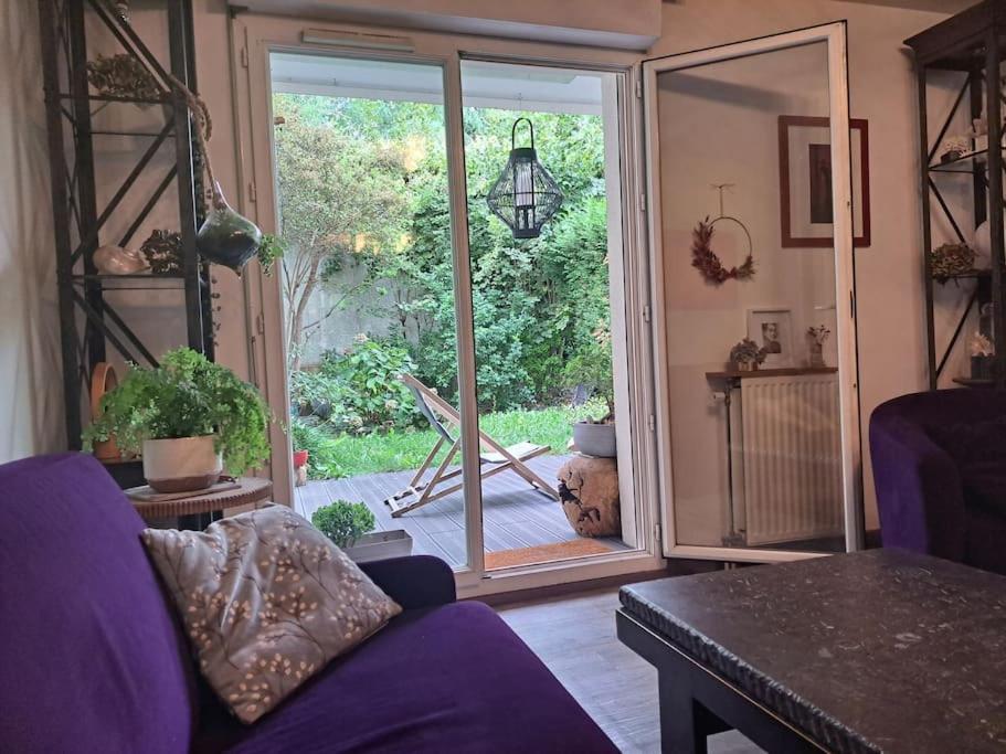 Appartement Cosy Avec Jardin Et Parking Gennevilliers Eksteriør bilde